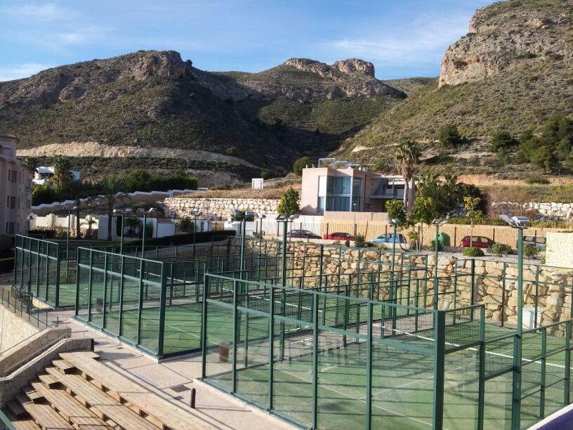 Sierra Cortina Resort Финестрат Экстерьер фото